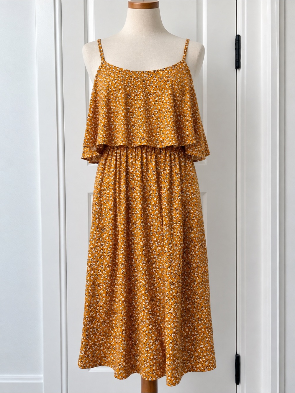 🖤 Golden Hour Floral Midi Dress | Size Small